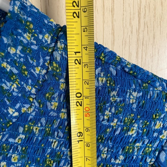 FREE PEOPLE ROMA FLORAL-PRINTED Blue BLOUSE TOP Sz Medium - Picture 11 of 14